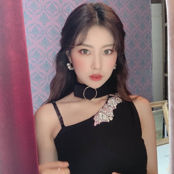 /사진=아이즈원 인스타그램