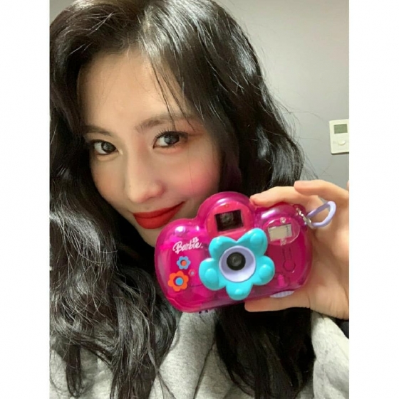 /사진=트와이스 인스타그램 (모모)