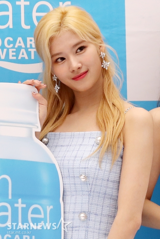 걸그룹 트와이스 멤버 사나 /사진=김휘선 기자