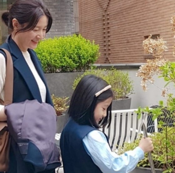 /사진=이영애 인스타그램