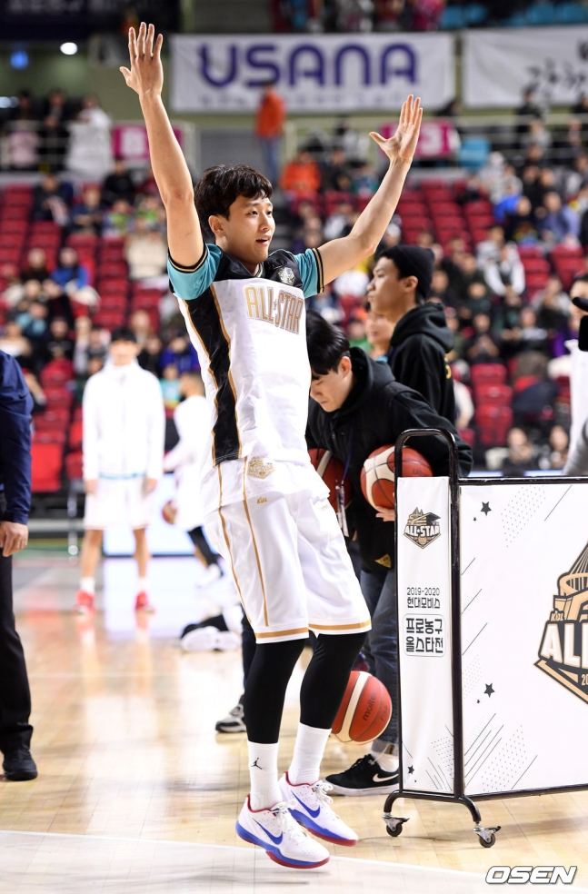 올스타전 3점슛 콘테스트 예선 1위에 오른 원주 DB 허웅.