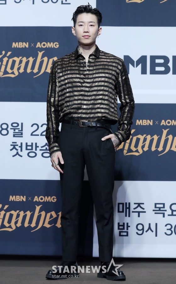 가수 박재범이 이종격투기 선수 브라이언 오르테가에게 뺨을 맞았다. /사진=김창현 기자