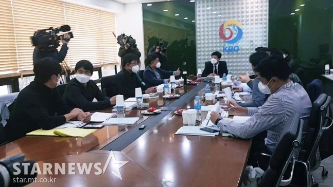 17일 KBO 야구회관에서 열린 긴급 실행위원회 모습. /사진=김우종 기자