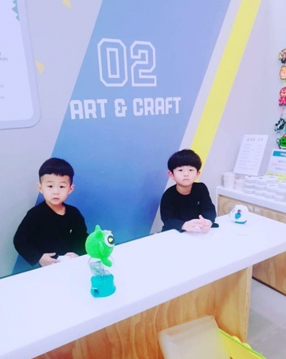 /사진=허각 인스타그램 (아들 건, 강)