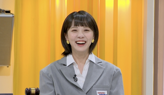 김민아