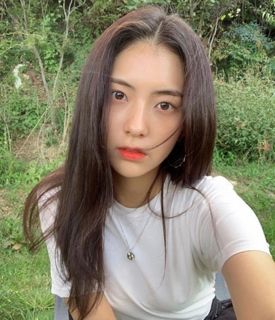 빅뱅 멤버 탑과 열애설이 제기된 김가빈 / 사진출처= 김가빈 SNS