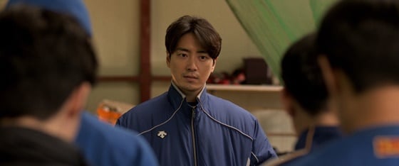 /사진=영화 '야구소녀' 이준혁 스틸