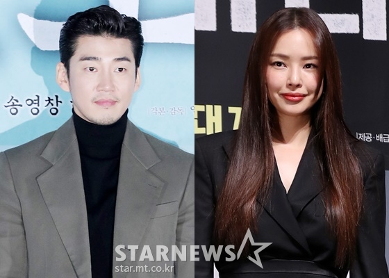 윤계상과 이하늬가 7년 연인 관계를 정리했다. 윤계상은 소속사에서 나오기로 했다.