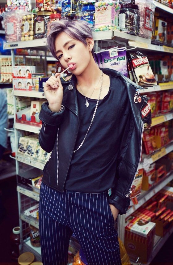 방탄소년단 뷔 DARK&WILD 콘셉트 포토 /사진=빅히트엔터테인먼트