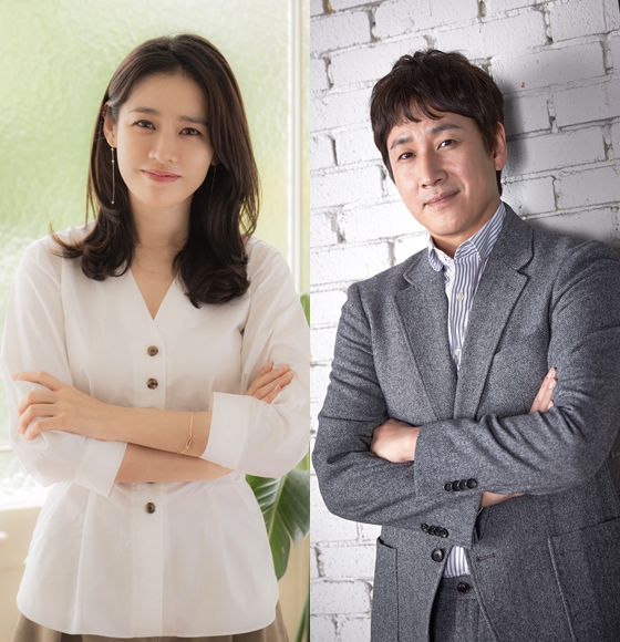 손예진과 이선균이 앤드류 니콜 감독의 '크로스'로 할리우드에 동반 진출할지 관심이 쏠린다.