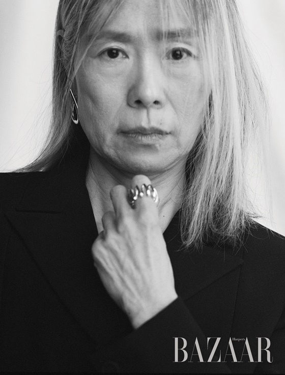 예수정 /사진제공=하퍼스 바자