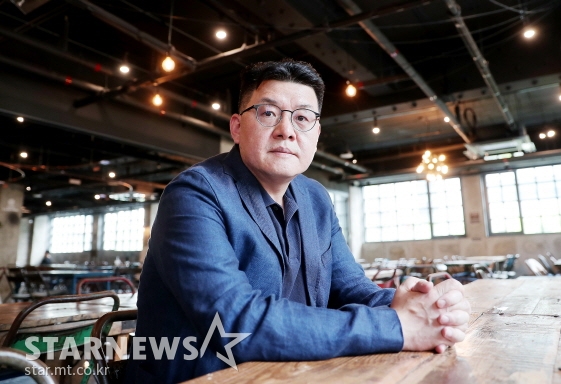 '강철비2: 정상회담'을 연출한 양우석 감독/사진=김창현 기자