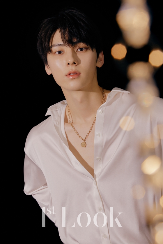 뉴이스트 황민현