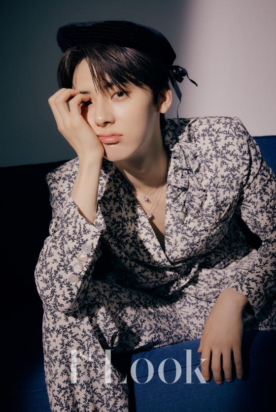 뉴이스트 황민현