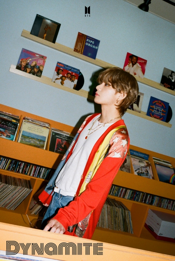 방탄소년단 뷔(BTS V) /사진=방탄소년단 공식 SNS