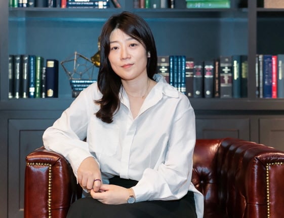 '69세'를 연출한 임선애 감독이 제22회 서울국제여성영화제 박남옥상 수상자로 선정됐다.