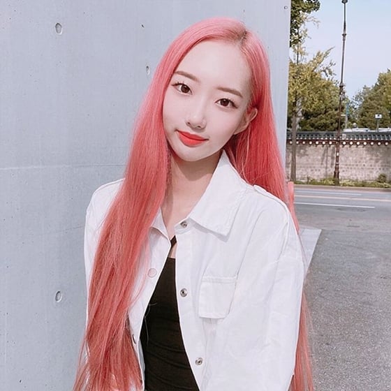 /사진=신민아 인스타그램