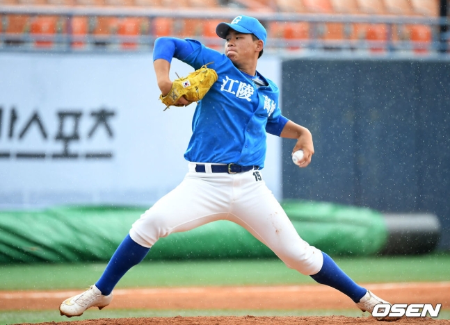 김진욱.