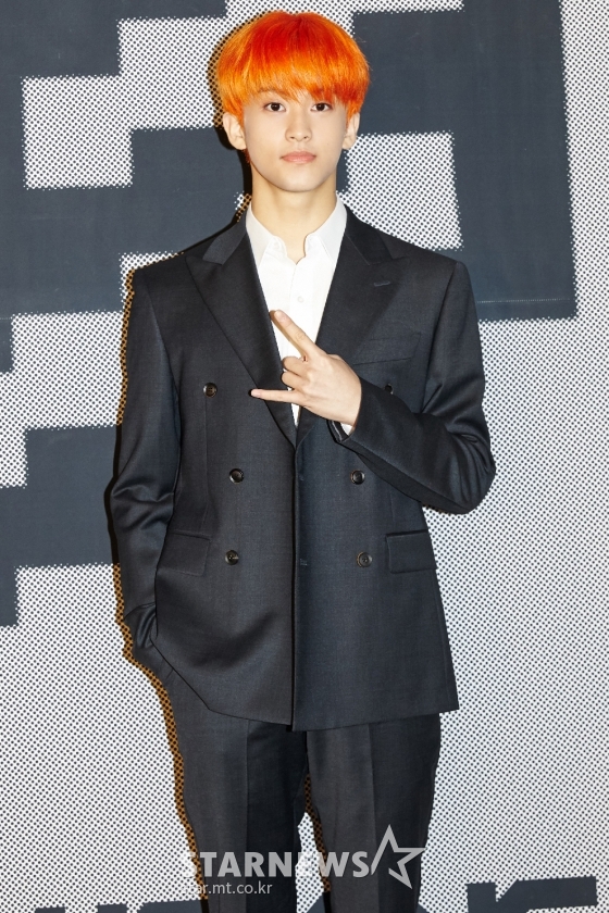 그룹 SuperM 마크가 25일 오전 온라인으로 진행된 SuperM 정규 1집 'Super One' 글로벌 기자간담회에 참석해 포즈를 취하고 있다. /사진제공=SM엔터테인먼트