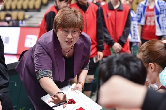 유영주 감독. /사진=WKBL 제공