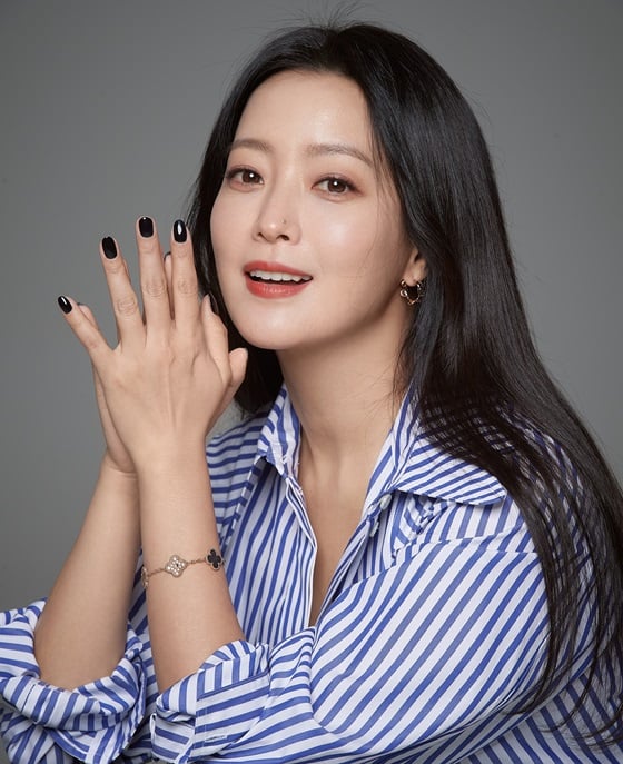 배우 김희선 /사진제공=힌지엔터테인먼트