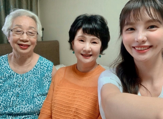/사진=지주연 인스타그램