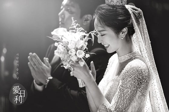 /사진제공=해피메리드컴퍼니, 웨딩디렉터봉드, 와일드디아웨딩, 애일리스튜디오, 정경옥웨딩, 정샘물, 스플렌디노, 수원규중칠우, 마인모리, 정민경스타일리스트, 엘리에나호텔