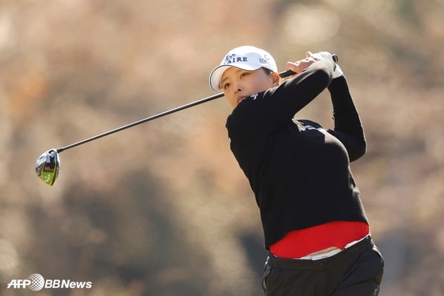 LPGA 투어 시즌 최종전 CME그룹 투어 챔피언십 2라운드 1위에 오른 고진영. /AFPBBNews=뉴스1