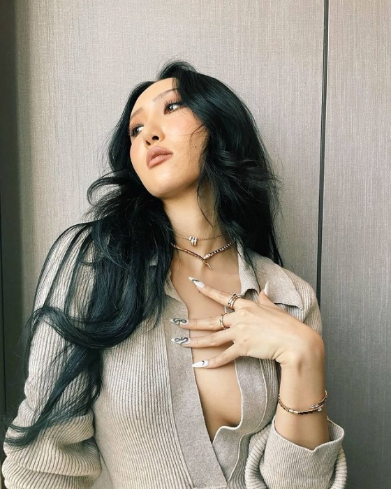 /사진=화사 인스타그램