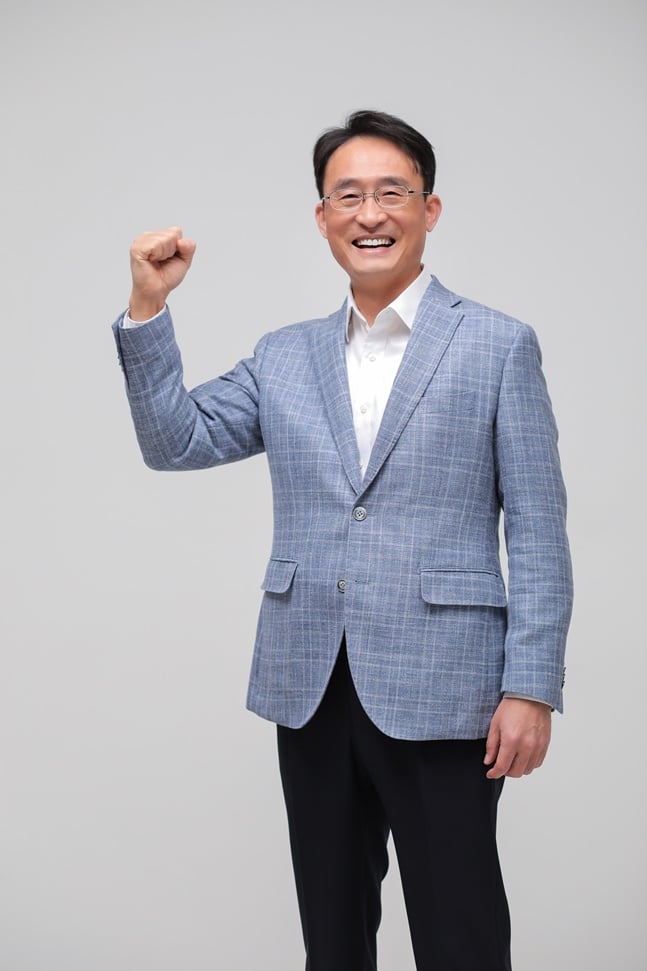 나진균 예비 후보. /사진=나진균 선거캠프 제공
