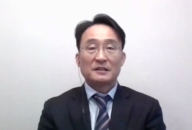 4일 화상 기자간담회에 나선 나진균 후보. /사진=줌 캡처