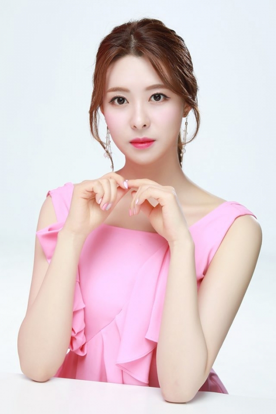 MBC스포츠 플러스 아나운서 이유빈이 스타잇엔터테인먼트와 전속계약을 체결했다./사진제공=스타잇엔터테인먼트