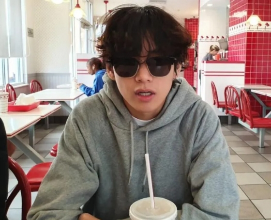 방탄소년단 뷔(BTS V)