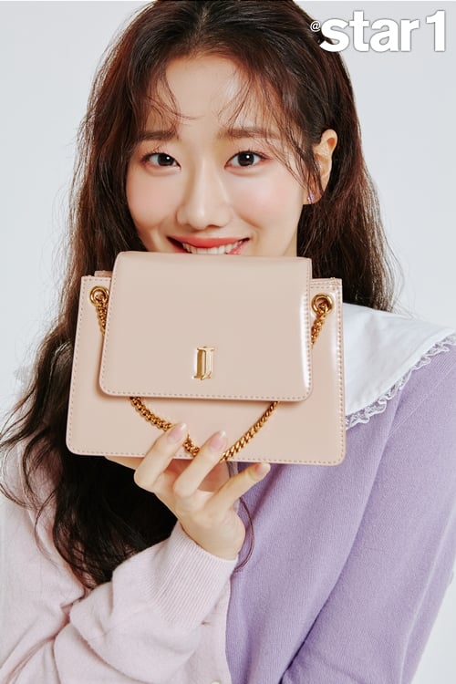 이나은