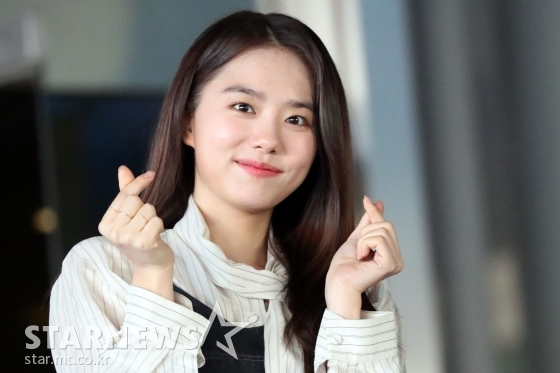 배우 김소혜가 1일 오후 서울 여의도 KBS에서 열린 KBS2 '계약우정' 제작발표회를 마치고 방송국을 나서고 있다. / 사진=임성균 기자 tjdrbs23@