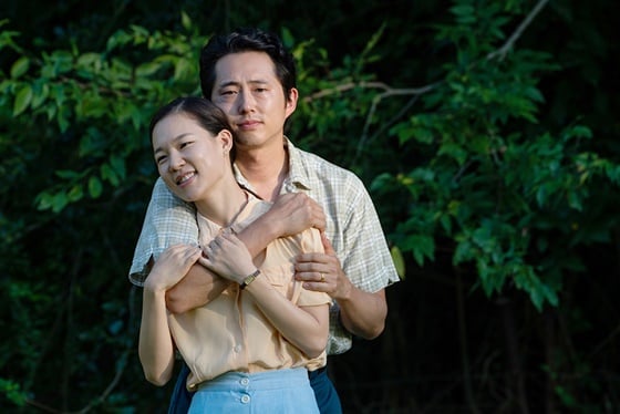 /사진=영화 '미나리' 스티븐 연, 한예리 스틸