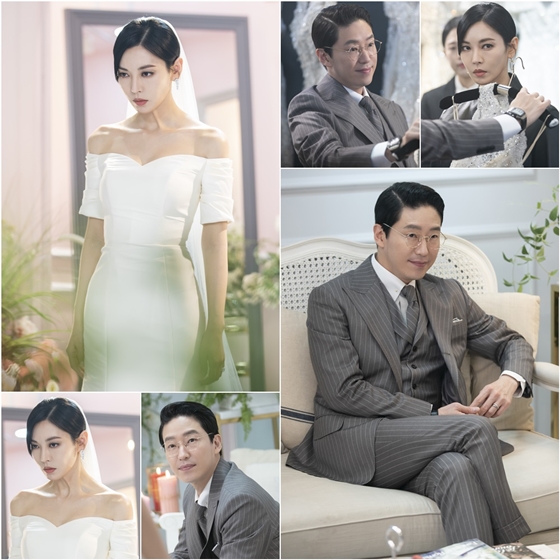 SBS 금토드라마 '펜트하우스2'의 김소연, 엄기준이 웨딩숍에 있는 모습/사진제공=SBS 금토드라마 '펜트하우스2'