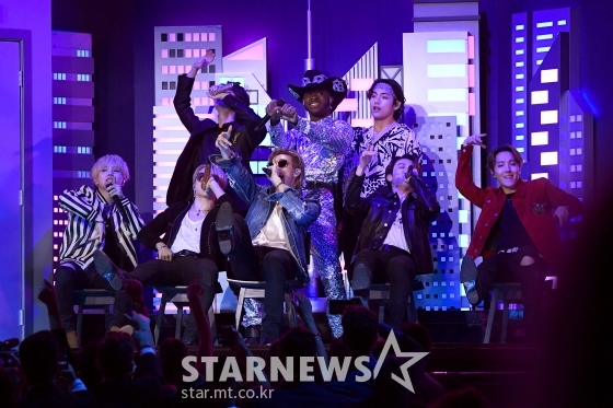 지난해 제 62회 그래미 어워드(GRAMMY Awards) 당시 방탄소년단(BTS)의 모습 /AFPBBNews=뉴스=스타뉴스