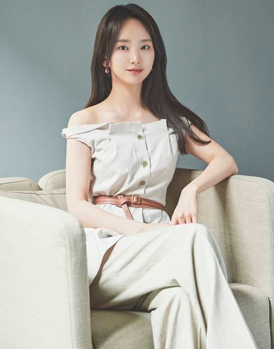 배우 원진아 /사진=유본컴퍼니