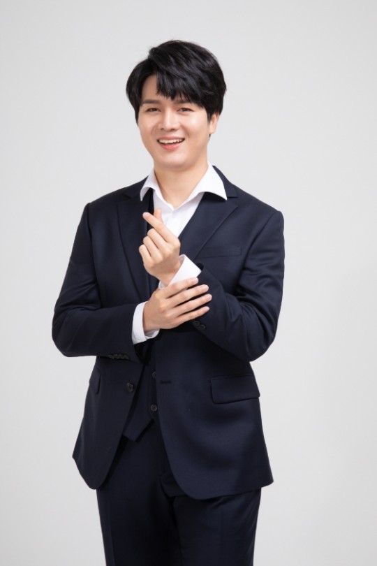 뮤지컬 배우 겸 가수 신인선 / 사진제공=빅컬쳐 엔터테인먼트