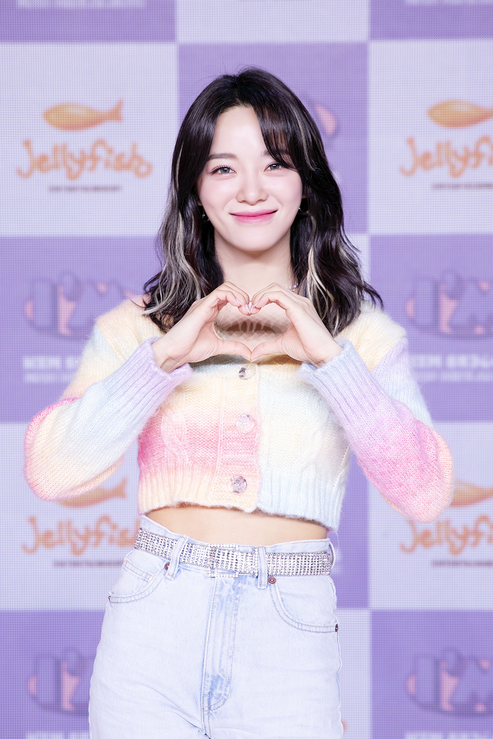 가수 김세정이 29일 오후 온라인으로 진행된 두 번째 미니앨범 'I'm' 발매기념 쇼케이스에서 포즈를 취하고 있다. / 사진제공 = 젤리피쉬엔터테인먼트