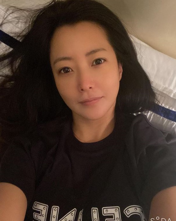 /사진= 배우 김희선 인스타그램
