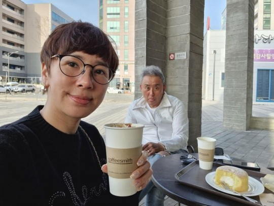 배우 최준용이 15살 연하 아내와 데이트를 즐기고 있다. /사진=최준용 인스타그램 캡처
