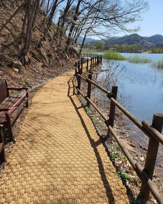 배우 김수로가 허리 디스크 수술 후 근황을 공개했다. / 사진=김수로 인스타그램 캡처