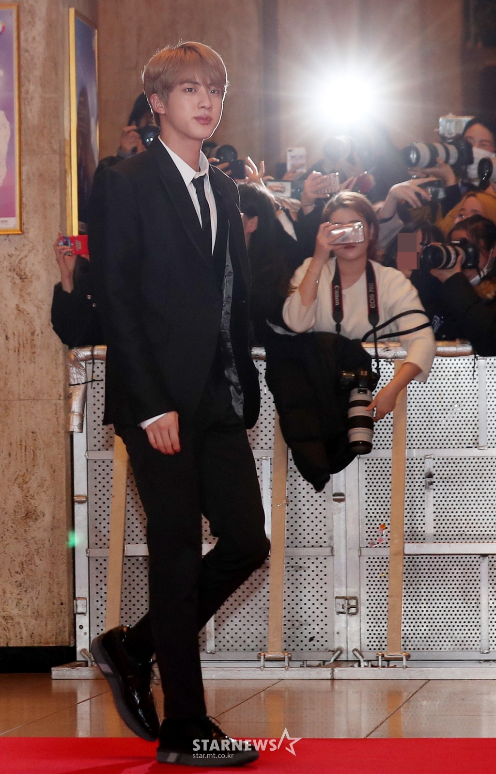 2018 Asia Artist Awards(AAA) 당시 방탄소년단 진(BTS JIN)의 모습 /사진=김휘선 기자