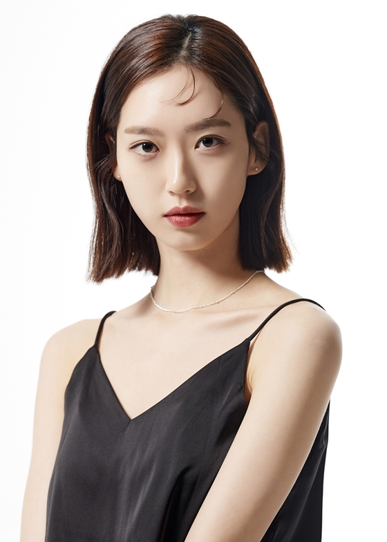 배우 한지현이 소속사 샛별당 엔터테인먼트와 재계약을 했다./사진=샛별당 엔터테인먼트