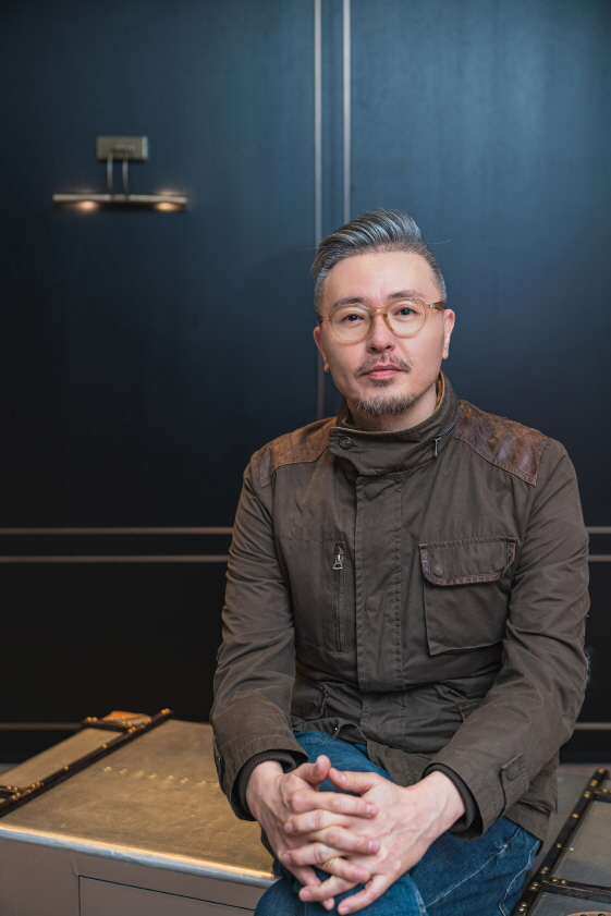 '비와 당신의 이야기'를 연출한 조진모 감독