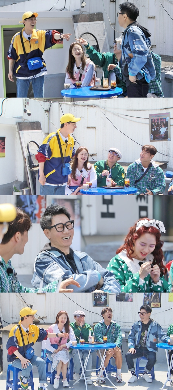 SBS '런닝맨'에서 유재석과 지석진의 과거 연애사 폭로전이 펼쳐진다./사진=SBS