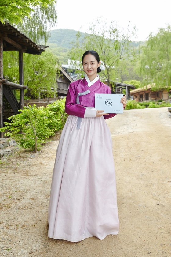 배우 권유리가 MBN 특별기획 드라마 '보쌈-운명을 훔치다' 첫방 기대감을 높였다./사진=SM엔터테인먼트