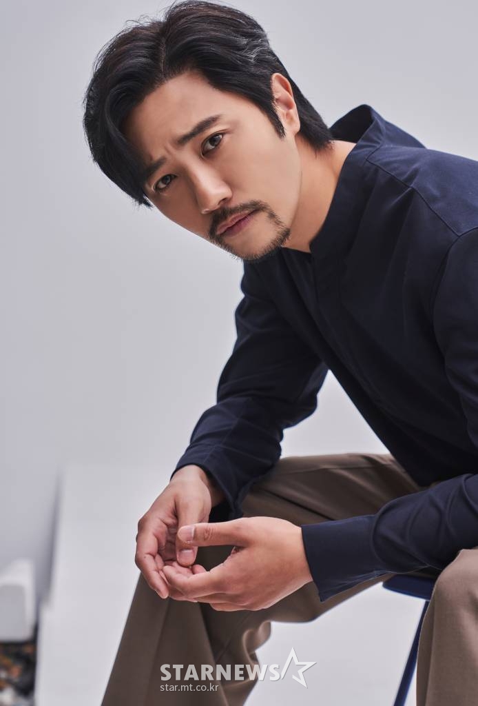영화 '내겐 너무 소중한 너'(감독 이창원 권성모)의 주연배우 진구가 3일 오전 온라인으로 진행된 인터뷰를 위해 포즈를 취하고 있다. /사진제공=파인스토리 2021.05.03 /사진=이동훈 기자 photoguy@